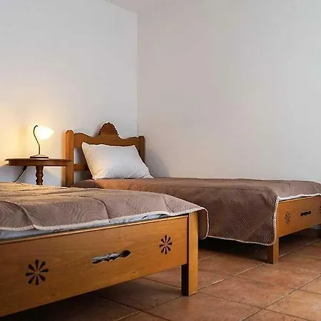 Horizon Skyrian House