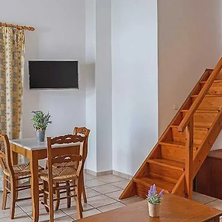 Horizon Skyrian House Skyros