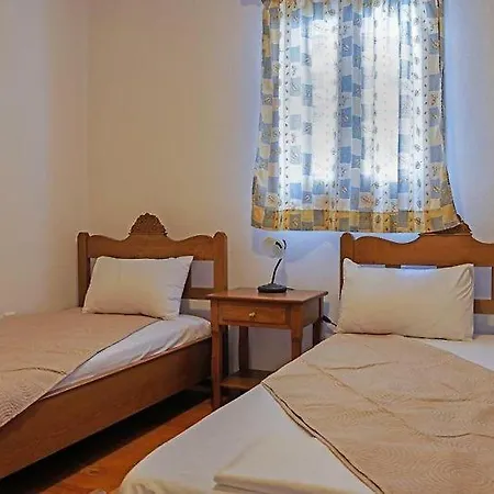 Horizon Skyrian House Holiday home *