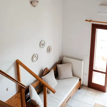 Horizon Skyrian House