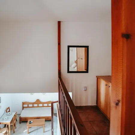 Horizon Skyrian House Tatil Evi