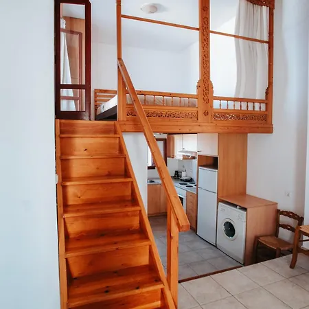 Tatil Evi Horizon Skyrian House *